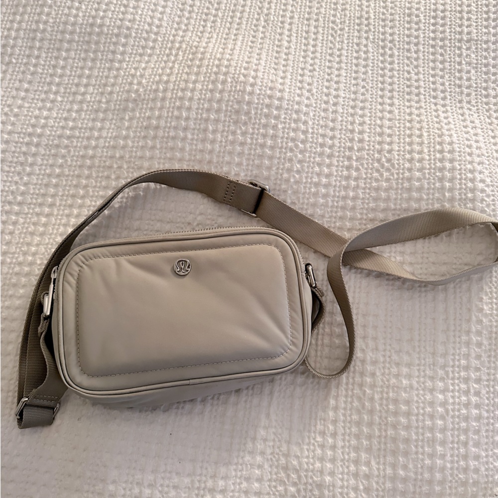Lululemon Camera Bag